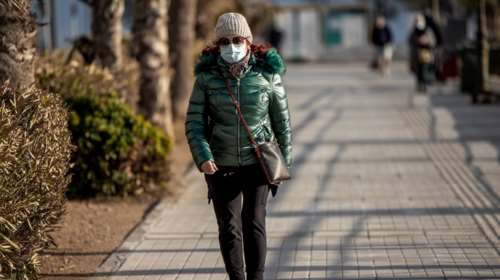 Οδηγίες ECDC: Σε ποιους χώρους πρέπει να φοράμε μάσκα για να μειωθεί η μετάδοση του κορονοϊού