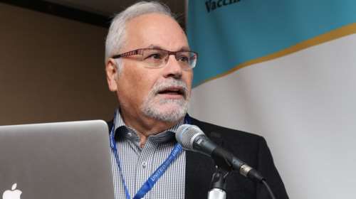 Καθηγητής Παυλάκης: Το τρίτο κύμα είναι εδώ - Πρέπει να γίνει σκληρό lockdown