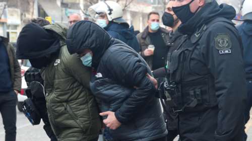 Δολοφονία Αλκη: Τους &quot;έκαψε&quot; με την απολογία του ο 23χρονος - Έτσι τον σκότωσαν με το δρεπάνι και το κοντάρι