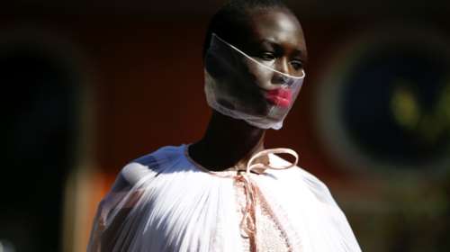 Face Covering: To αναπόφευκτο trend της φετινής χρονιάς