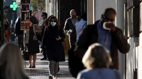 Πλεύρης: Δεν θα πάμε σε lockdown - Θα λαμβάνονται μέτρα μόνο για τους ανεμβολίαστους
