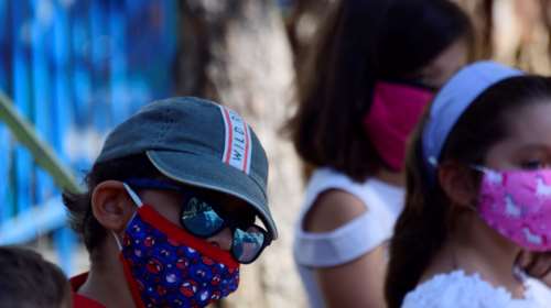 Μελέτη ΕΚΠΑ για σχολεία: Η χρήση μάσκας είναι το καλύτερο μέτρο πρόληψης