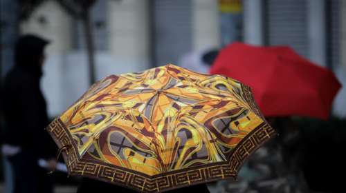 Βροχές και καταιγίδες σήμερα - Ποιες περιοχές θα &quot;χτυπήσει&quot; η κακοκαιρία