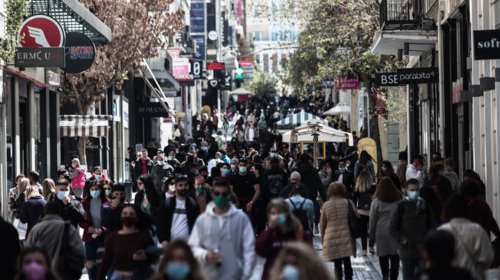 Οι Αθηναίοι ξεχύθηκαν στην Ερμού για τα ψώνια τους - &quot;Πλημμύρισε&quot; το κέντρο της Αθήνας [εικόνες]