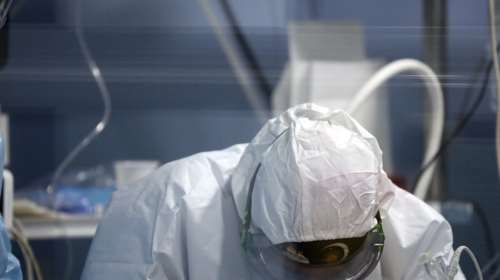 Το plan B για τα νοσοκομεία: 300 κρεβάτια δίνει ο ιδιωτικός τομέας - &quot;Δανεικοί&quot; παθολόγοι στο ΕΣΥ από ιδιωτικό μαιευτήριο