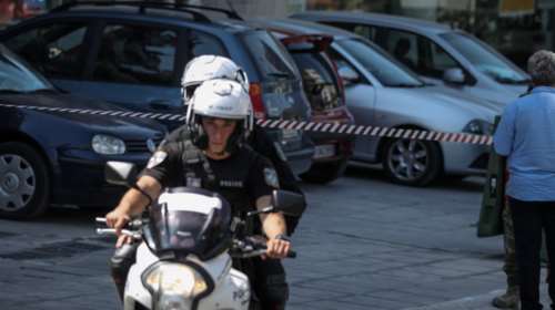 Γυναικοκτονία με 8 μαχαιριές στη Θεσσαλονίκη: &quot;Παιδιά, σκότωσα τη γυναίκα μου&quot;, είπε ο 49χρονος και παραδόθηκε