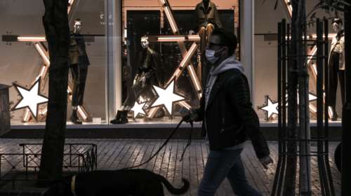 Χριστούγεννα όπως... Πάσχα: Τι θα γίνει με λιανεμπόριο, εστίαση, σχολεία και μετακινήσεις σε άλλες περιοχές