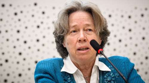 Λινού: Με ανησυχούν τα περιστατικά θρομβώσεων - Να εμβολιαστούμε πριν διαδοθεί η ινδική μετάλλαξη