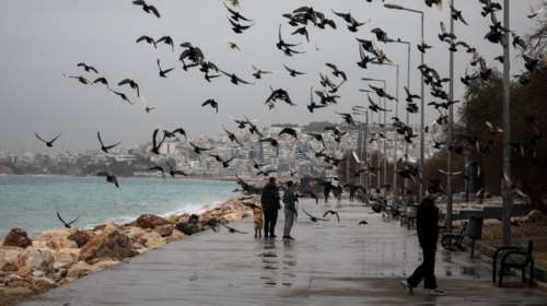 Συνεχίζεται ο άστατος καιρός με σποραδικές βροχές και τοπικές καταιγίδες