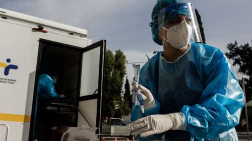 Κορονοϊός: 1.718 νέα κρούσματα και 52 θάνατοι - Στους 780 οι διασωληνωμένοι