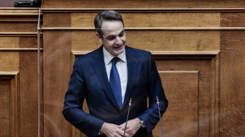 Μπούμερανγκ η πρόταση μομφής του ΣΥΡΙΖΑ - Μητσοτάκης σε Τσίπρα για Novartis: &quot;Ζητήστε συγγνώμη, αγκαλιάσατε μια συμμορία&quot;