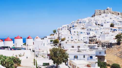 Το πείραμα της Αστυπάλαιας: Μπαίνει στην πρίζα και γίνεται το πρώτο &quot;πράσινο&quot; νησί της Μεσογείου - Επίσκεψη Μητσοτάκη