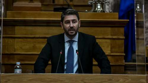 Ανδρουλάκης για Κάρολο Παπούλια: Ηταν οραματιστής της ειρήνης και του ανθρωπισμού