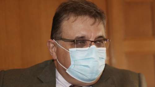 Εξαδάκτυλος: Το τέταρτο κύμα μπορεί να αποκλειστεί μέσω του εμβολιασμού