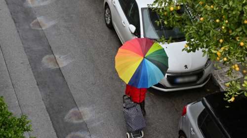 Αλλάζει το σκηνικό του καιρού: Υποχωρεί η ζέστη - Σε ποιες περιοχές θα βρέξει
