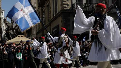 25η Μαρτίου: 30 στιγμιότυπα από τη μεγάλη στρατιωτική παρέλαση της Αθήνας - Για πρώτη φορά με Rafale