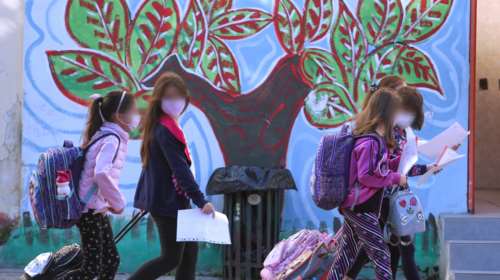 Πώς θα γίνονται οι εμβολιασμοί μαθητών από τους 3.500 παιδίατρους - Από σήμερα η διανομή των δωρεάν self test στους μαθητές