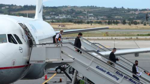 Aegean: Πτήση με προορισμό τη Μόσχα επέστρεψε στην Αθήνα