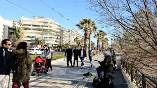 Κορονοϊός: Πάνω από 13.000 τα νέα κρούσματα - 52 νεκροί και 342 διασωληνωμένοι