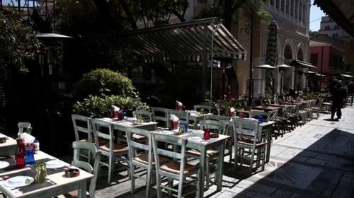 Κορονοϊός - Αντιπρόεδρος ΕΟΔΥ: Δεν αποκλείεται το κλείσιμο της εστίασης στις 10 το βράδυ
