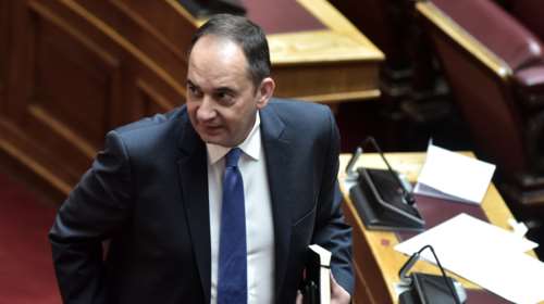 Συνεργάτης του Πλακιωτάκη ο αστυνομικός που σκοτώθηκε πέφτοντας από τον πέμπτο όροφο στην Κυψέλη