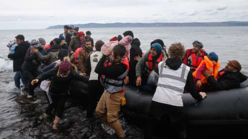 Πρώτη βάρκα με 42 μετανάστες μετά από τρεις ημέρες στη Λέσβο