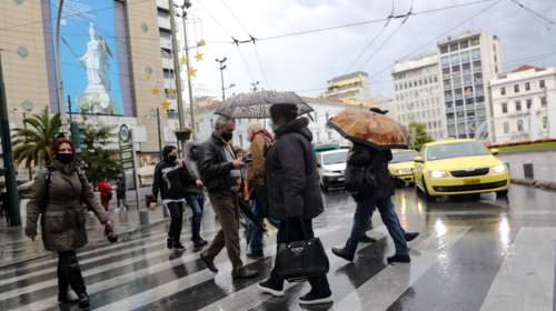 Καιρός: Συνεχίζεται η κακοκαιρία σε όλη τη χώρα - Βροχές, καταιγίδες και άνεμοι 8 μποφόρ