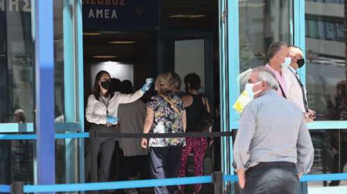 Κορονοϊός: Αυτόματη ακύρωση των ραντεβού εμβολιασμού για όσους έχουν ήδη νοσήσει - Πότε πρέπει να το κάνουν