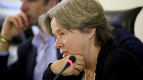 Λινού - Σαρηγιάννης: Δεν μπορούν ταυτόχρονα να ανοίξουν τα σχολεία και να λειτουργεί κανονικά το εμπόριο