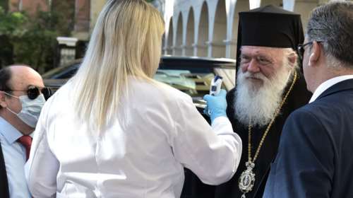 Ιερά Σύνοδος: Θερμομετρήθηκαν Ιερώνυμος και μητροπολίτες [εικόνες]