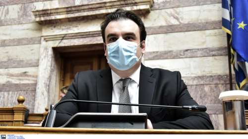 Πιερρακάκης: Κανένα ενδεχόμενο για &quot;κόφτη&quot; στα SMS - Πώς θα γίνει ο εμβολιασμός με ραντεβού