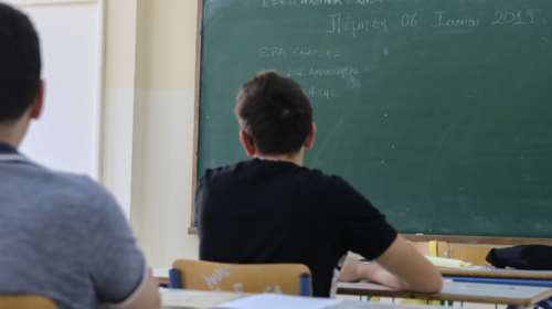 Το σχέδιο για τα σχολεία - Κεραμέως: &quot;Θα ανοίξουν σταδιακά και ανά βαθμίδα&quot; [βίντεο]