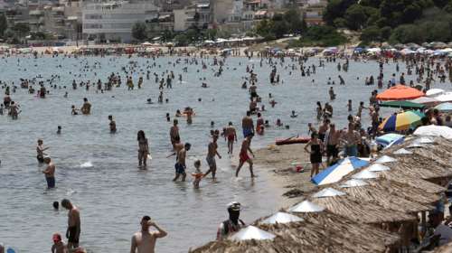 &quot;Καμίνι&quot; η χώρα λόγω καύσωνα: Θα ξεπεράσει τους 40 βαθμούς ο υδράργυρος [χάρτες]