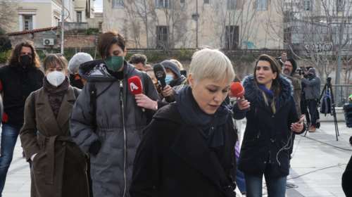 Πέτρος Φιλιππίδης: Δίκη κεκλεισμένων των θυρών ζητά η πλευρά των θυμάτων