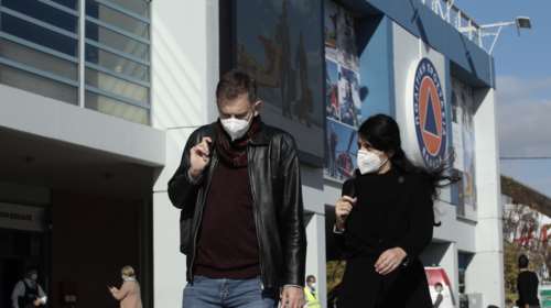 Στο τραπέζι η επέκταση του υποχρεωτικού εμβολιασμού στους άνω των 50 ετών - Από τι θα εξαρτηθεί