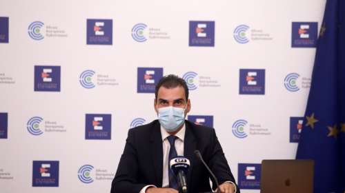 Θεμιστοκλέους για εμβόλιο: Γιατί η τρίτη δόση δεν είναι υποχρεωτική - Τον Οκτώβριο ο εμβολιασμός από παιδίατρους