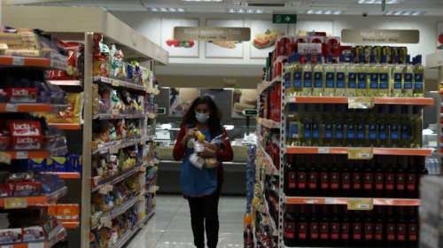 Αγωνία στην κυβέρνηση για την ακρίβεια: Παίρνουν &quot;φωτιά&quot; λογαριασμοί ρεύματος και σούπερ μάρκετ