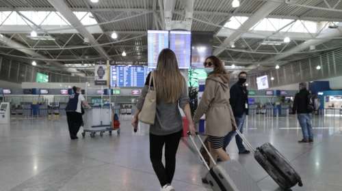 ΥΠΑ: Με self test 24 ωρών θα ταξιδεύουν στο εσωτερικό επιβάτες 4 - 17 ετών