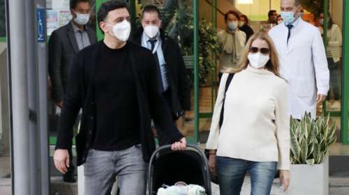 Η Τζένη Μπαλατσινού μιλά για το μωρό της: Νιώθω ευγνωμοσύνη, είμαστε όλοι υγιείς στο σπίτι μας