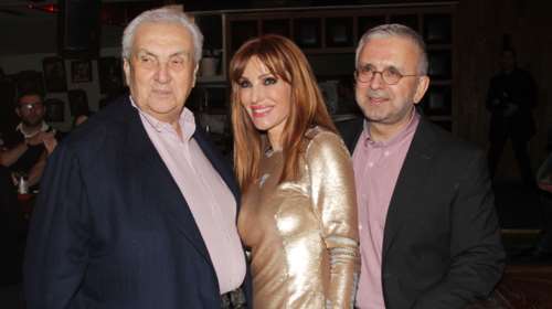 Το άγριο ξέσπασμα του Βερύκιου που δεν πήγε στην κηδεία του Κοντομηνά: &quot;Τον ταλαιπωρούν και μετά θάνατον, ντροπή...&quot;