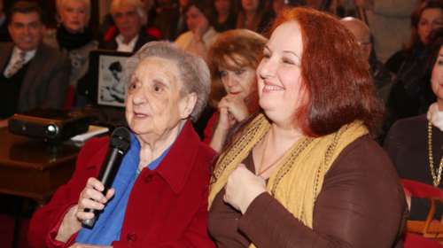 Ροζίτα Σώκου: Διασωληνώθηκε και η κόρη της, 3 μέρες μετά τον θάνατό της- Παλεύει με τον κορονοϊό