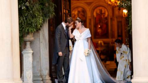 Γάμος Γλύξμπουργκ: Η λιτή μπομπονιέρα και το μενού της γαμήλιας δεξίωσης [εικόνες]