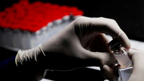 Κορονοϊός - Μελέτη ΕΚΠΑ: Πόσο διαρκούν τα αντισώματα από τα εμβόλια