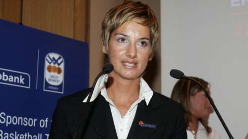 Σοφία Μπεκατώρου: Το συγκλονιστικό βίντεο που καταγγέλλει τη σεξουαλική κακοποίηση - &quot;Του είπα όχι και δεν σταματούσε...&quot;