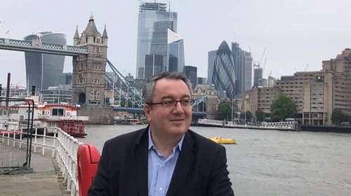 Μόσιαλος για περιστατικό Κέρκυρας: Δεν έχει αποδειχθεί ο συσχετισμός των εμβολίων και του συνδρόμου Guillain-Barré