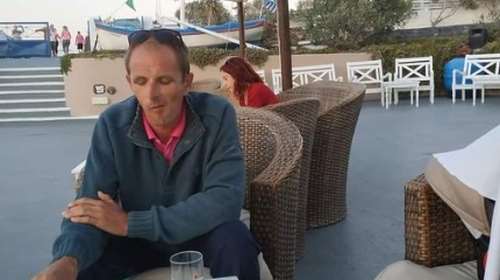 Σαντορίνη: "Το κεφάλι του ήταν διαλυμένο" αποκαλύπτει με λυγμούς η κόρη του 51χρονου που σκοτώθηκε μετά από καβγά