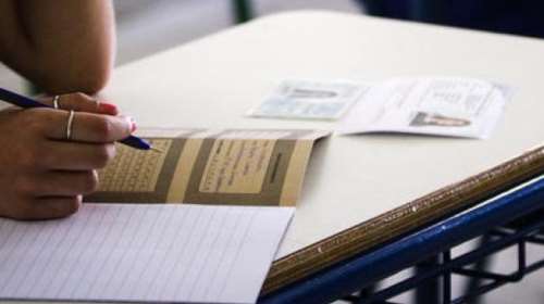 Πανελλήνιες 2022 - Ανακοινώθηκαν οι αλλαγές: Πόσα θέματα θα επιλέγονται και πώς θα βαθμολογούνται