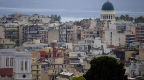 Μειώσεις στον ΦΠΑ: Τι αλλάζει σε νησιά και προϊόντα - Σενάριο κατάργησης στα ακίνητα