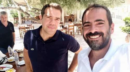 Στιγμές χαλάρωσης στο Ροδάκινο Ρεθύμνου για τον Αλέξη Τσίπρα [εικόνες]