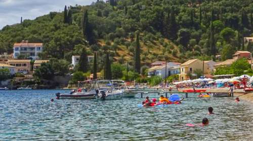 Τουρισμός: Ανατροπή στις κρατήσεις από το μπλόκο της ΕΕ σε ΗΠΑ, Αγγλία, Ρωσία - Ποιες χώρες μένουν εκτός